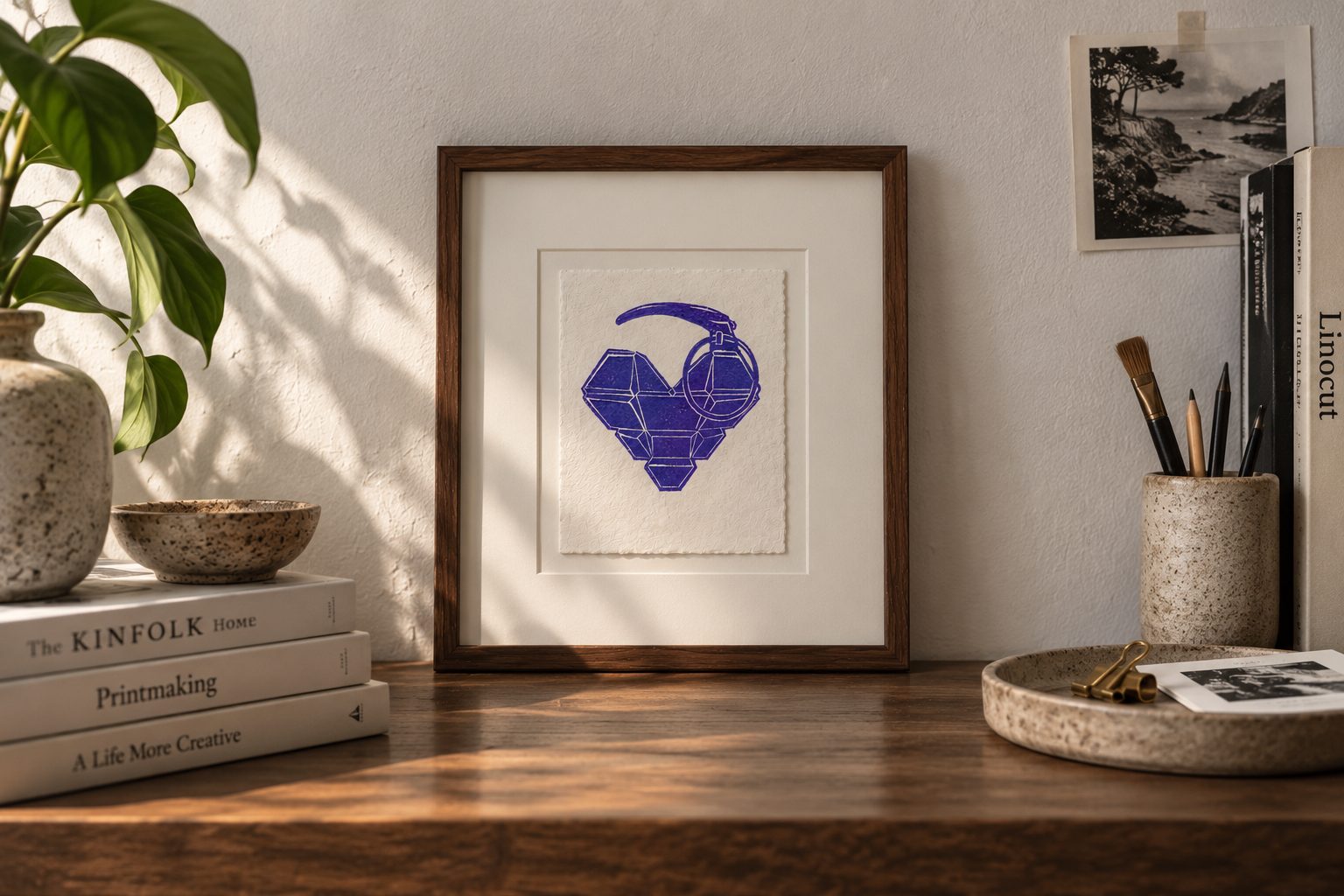 Grenade Heart Linoldruck gerahmt – Blackbeardprint