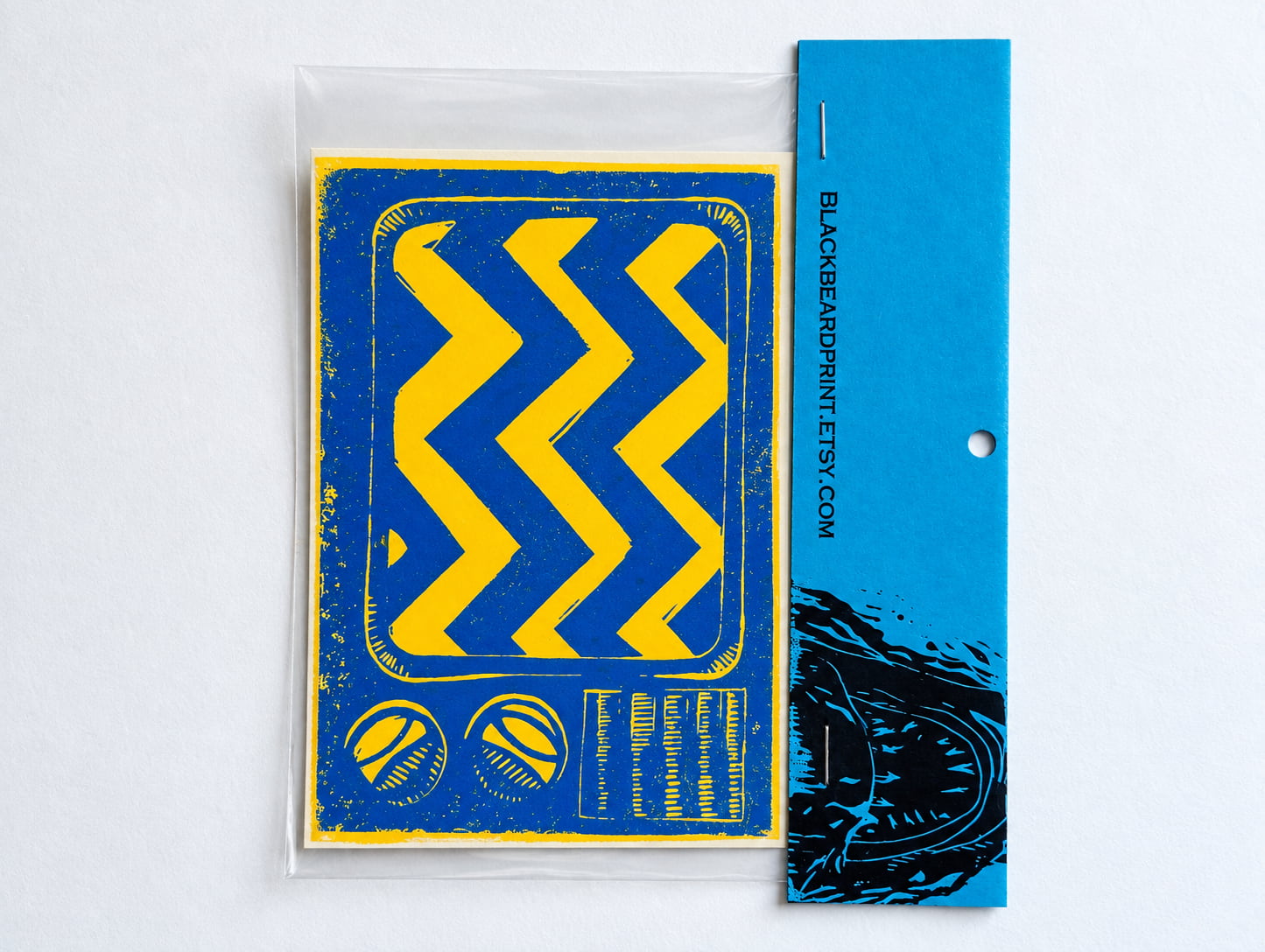 Static Signal Siebdruck Postkarte in Verpackung von Blackbeardprint